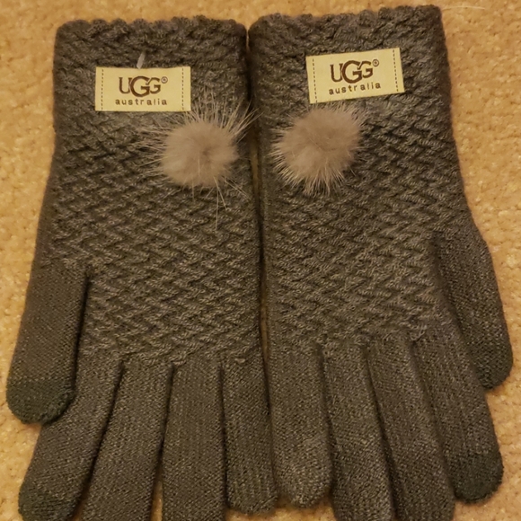 UGG GLOVES NEW - Picture 4 of 4